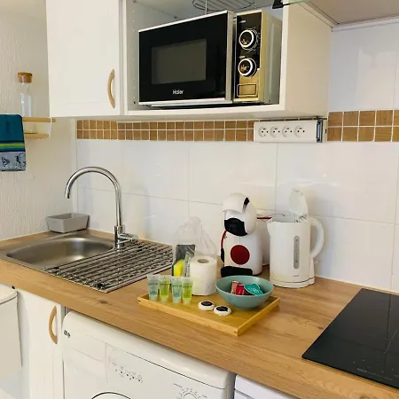 Apartament Golfe Juan En Souplex Dans Avec Piscine *